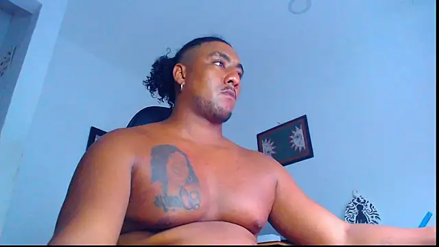 Snapshot of yosoy_enzo2020 chatting on 17, 4, 2026 yosoy enzo2020 online show from 17, 4, 2026