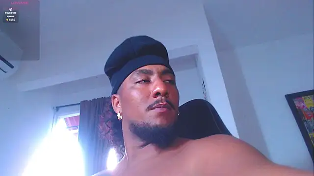 Snapshot of yosoy_enzo2020 chatting on 1, 8, 2026 yosoy enzo2020 online show from 1, 8, 2026