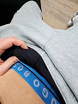 Snapshot of thesmiledoc chatting on 22, 3, 2025 thesmiledoc online show from 22, 3, 2025