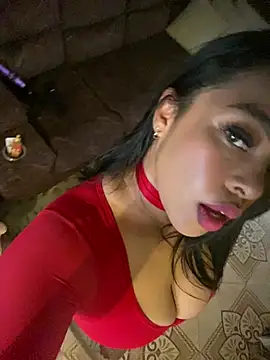 PUSHYLATE online show from 15, 4, 2026