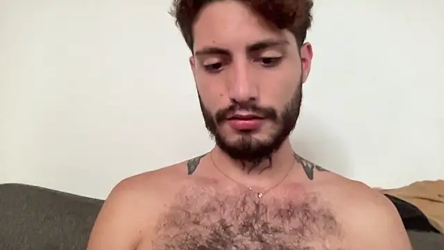 Snapshot of axel_giracr chatting on 11, 1, 2025 axel giracr online show from 11, 1, 2025