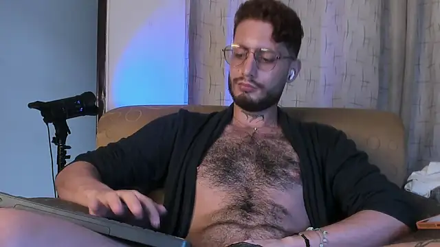 Snapshot of axel_giracr chatting on 23, 2, 2025 axel giracr online show from 23, 2, 2025