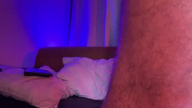 axel giracr online show from 1, 2, 2026