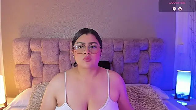 Emilyboobss online show from 30, 11, 2025