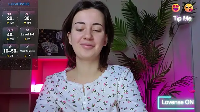 SweetieKendl online show from 18, 4, 2026