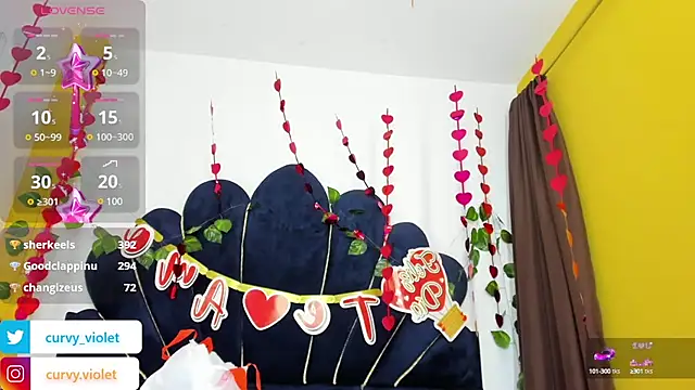 CurvyViolet online show from 17, 2, 2025