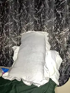 Sexy barb2 online show from 4, 4, 2026