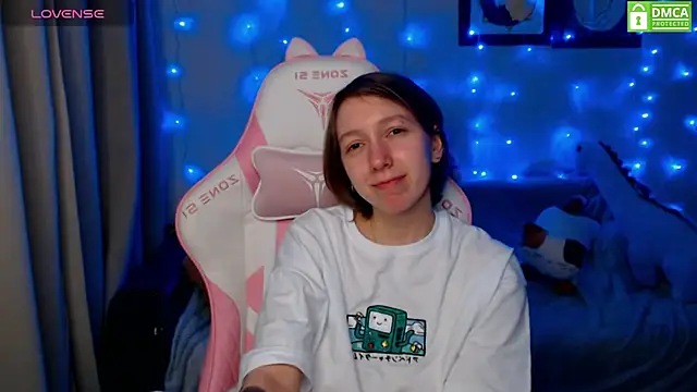 Snapshot of LeahGottty chatting on 26, 12, 2024 LeahGottty online show from 26, 12, 2024