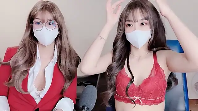 Snapshot of Mono-Stewardesss chatting on 8, 1, 2025 Mono-Stewardesss online show from 8, 1, 2025