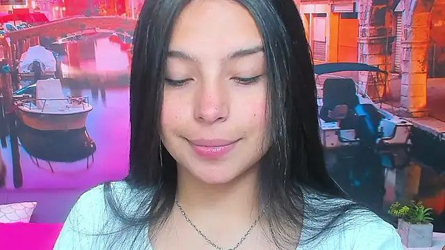 Snapshot of Small_naughty_ chatting on 13, 2, 2026 Small naughty online show from 13, 2, 2026