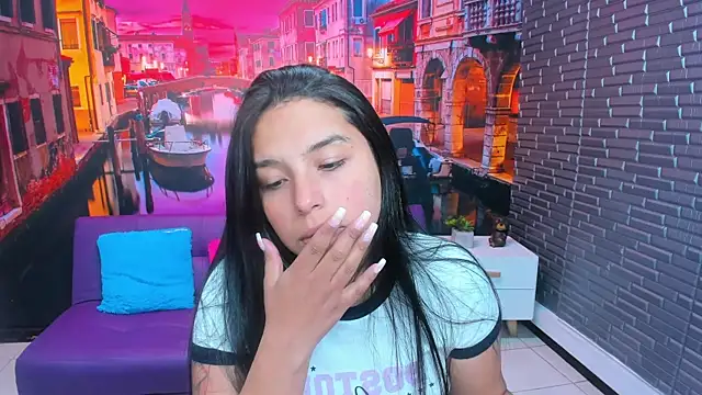 Snapshot of Small_naughty_ chatting on 16, 2, 2026 Small naughty online show from 16, 2, 2026