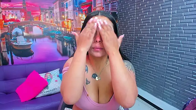 Snapshot of Small_naughty_ chatting on 18, 2, 2026 Small naughty online show from 18, 2, 2026