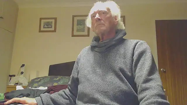 Snapshot of WaverlyKernow chatting on 3, 12, 2024 WaverlyKernow online show from 3, 12, 2024