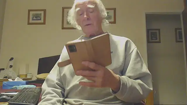 Snapshot of WaverlyKernow chatting on 18, 1, 2025 WaverlyKernow online show from 18, 1, 2025