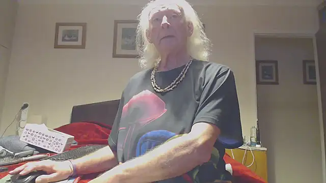 WaverlyKernow online show from 17, 12, 2025