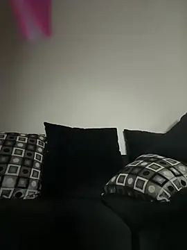 Lickplayofficial online show from 8, 4, 2026