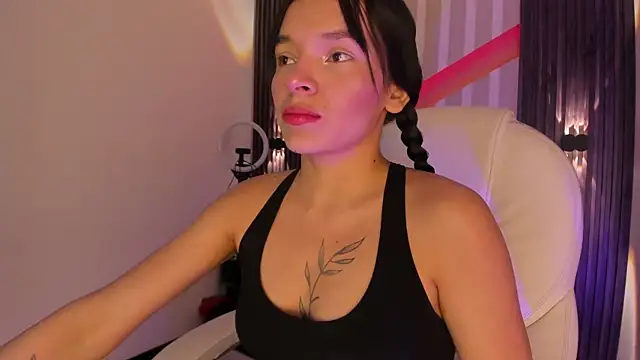  shantal smith online show from 3, 6, 2026