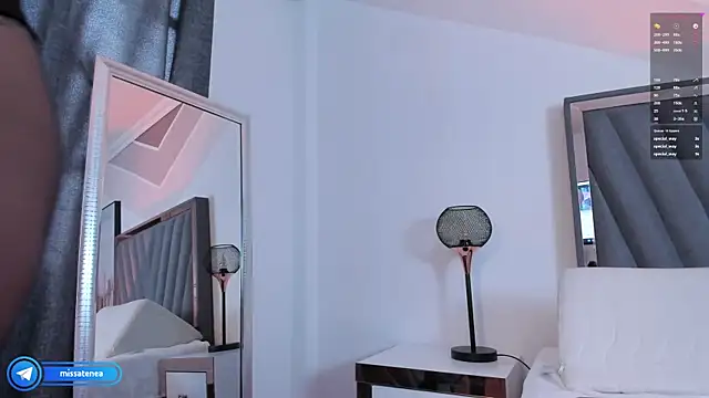 missatenea online show from 28, 1, 2025