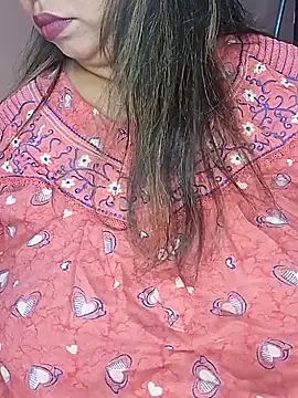 Snapshot of Ravina_patil1 chatting on 6, 2, 2025 Ravina patil1 online show from 6, 2, 2025