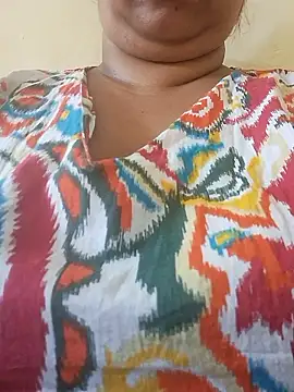 Snapshot of Ravina_patil1 chatting on 7, 1, 2026 Ravina patil1 online show from 7, 1, 2026