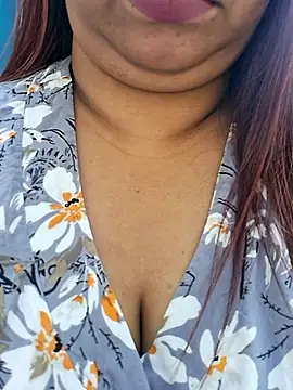 Snapshot of Ravina_patil1 chatting on 14, 2, 2026 Ravina patil1 online show from 14, 2, 2026