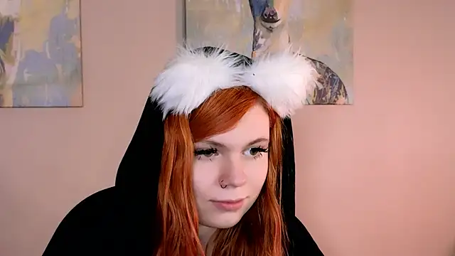 Snapshot of Tara_Renn chatting on 11, 2, 2025 Tara Renn online show from 11, 2, 2025