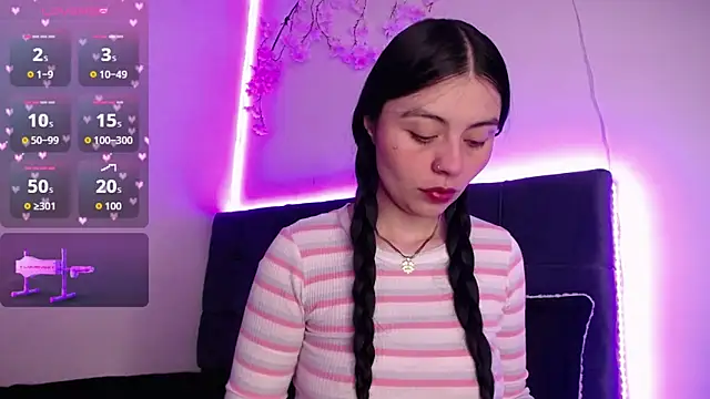 Snapshot of nea-w chatting on 4, 10, 2025 nea-w online show from 4, 10, 2025