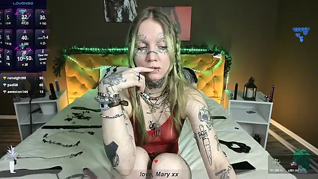 Snapshot of Mary_Xextra chatting on 19, 12, 2024 Mary Xextra online show from 19, 12, 2024