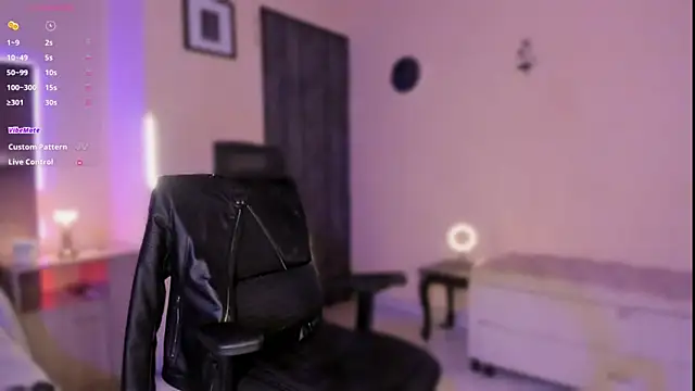 Jess Collen online show from 27, 2, 2025