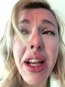 Snapshot of propertyofdaddy chatting on 13, 3, 2025 propertyofdaddy online show from 13, 3, 2025