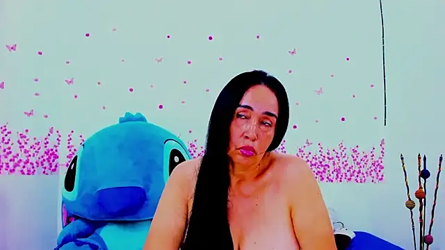 Snapshot of HorniestMilf chatting on 12, 6, 2026 HorniestMilf online show from 12, 6, 2026