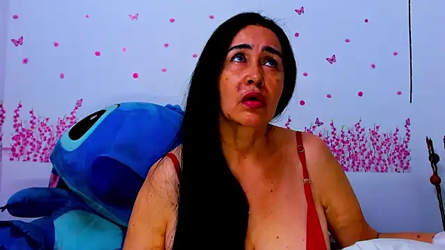 Snapshot of HorniestMilf chatting on 8, 7, 2026 HorniestMilf online show from 8, 7, 2026