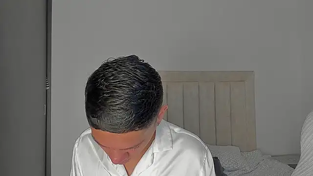 JulianRose 1 online show from 17, 2, 2026