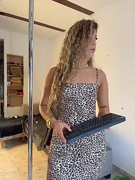 Snapshot of Melina-Smith chatting on 3, 7, 2026 Melina-Smith online show from 3, 7, 2026