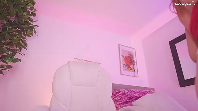 Eyleen 24 online show from 19, 3, 2025