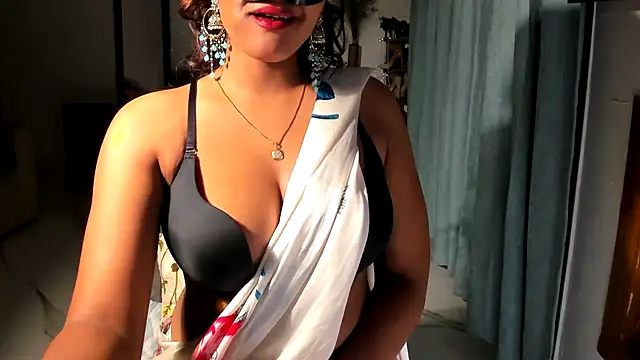 Bad Girl Kayra69 online show from 10, 1, 2026