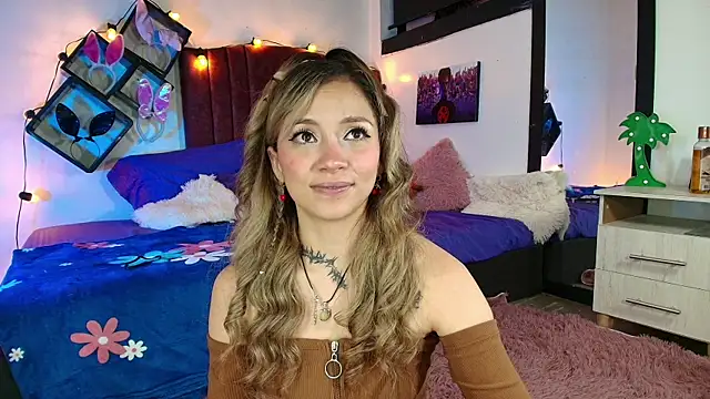 Snapshot of alisson_zafiro_ chatting on 7, 3, 2025 alisson zafiro online show from 7, 3, 2025