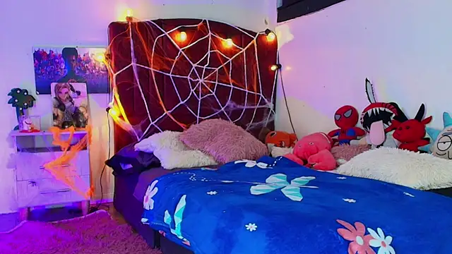 Snapshot of alisson_zafiro_ chatting on 23, 10, 2025 alisson zafiro online show from 23, 10, 2025