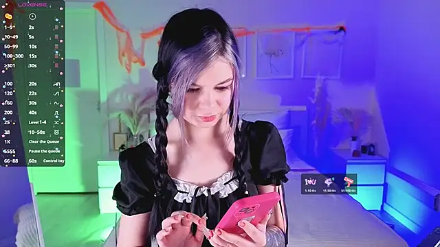 Lil Amelie online show from 30, 10, 2025