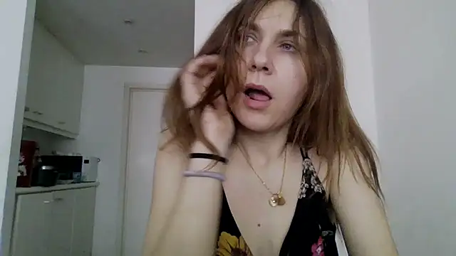 JasmineGlamour online show from 3, 3, 2026