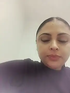 MelannyBell online show from 13, 12, 2025