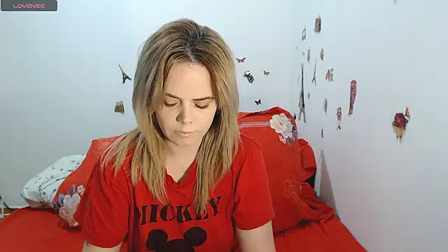 hotmilf4uxxx online show from 2, 2, 2026