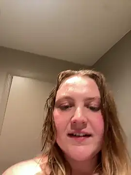 Snapshot of PhatAssBlond chatting on 7, 12, 2024 PhatAssBlond online show from 7, 12, 2024