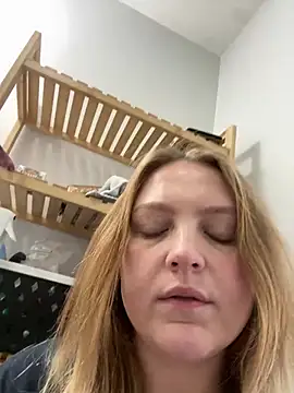 Snapshot of PhatAssBlond chatting on 24, 12, 2024 PhatAssBlond online show from 24, 12, 2024