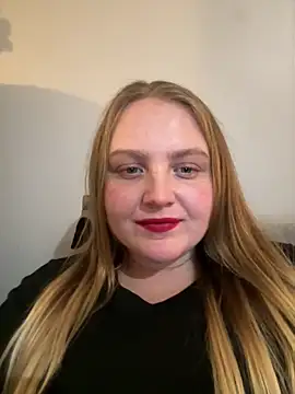 Snapshot of PhatAssBlond chatting on 12, 2, 2025 PhatAssBlond online show from 12, 2, 2025