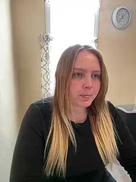 Snapshot of PhatAssBlond chatting on 20, 2, 2025 PhatAssBlond online show from 20, 2, 2025