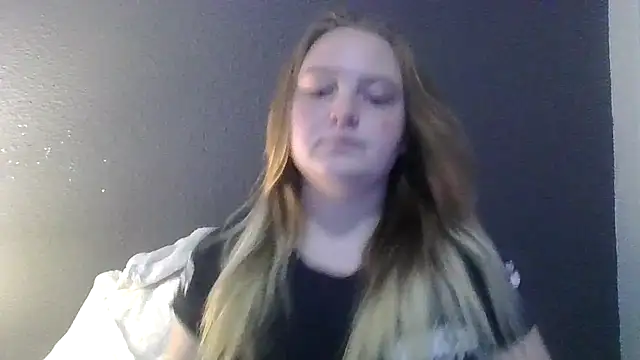 Snapshot of PhatAssBlond chatting on 23, 2, 2025 PhatAssBlond online show from 23, 2, 2025