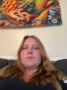 Snapshot of PhatAssBlond chatting on 12, 9, 2025 PhatAssBlond online show from 12, 9, 2025