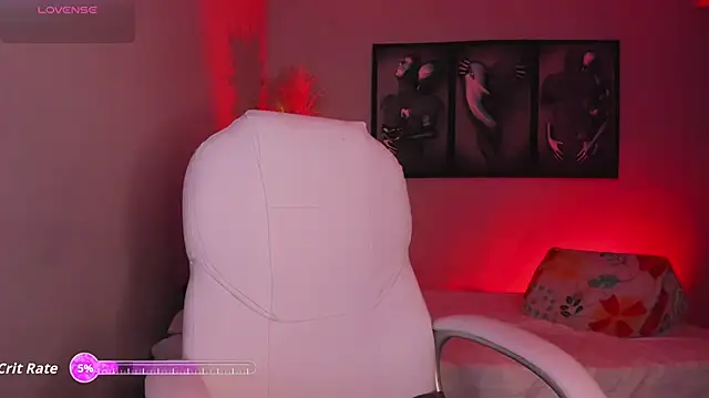 DollyWalker online show from 1, 12, 2025