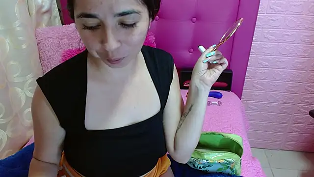 kendall all4u online show from 28, 12, 2024